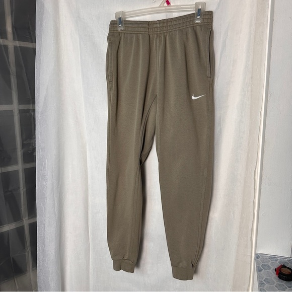 3/$20 💥 Vintage Nike 90’s Tan Athletic Cotton Sweatpants - Picture 15 of 15